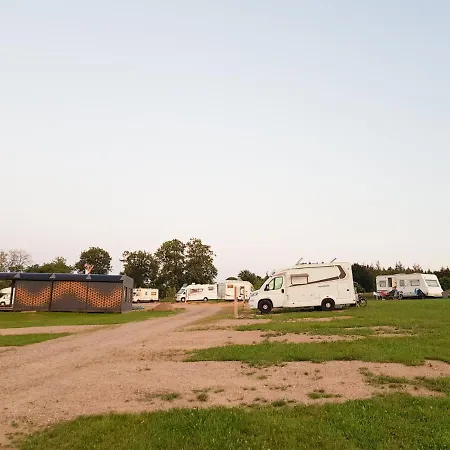 Stellplatz Naturplatz Kamp alanı