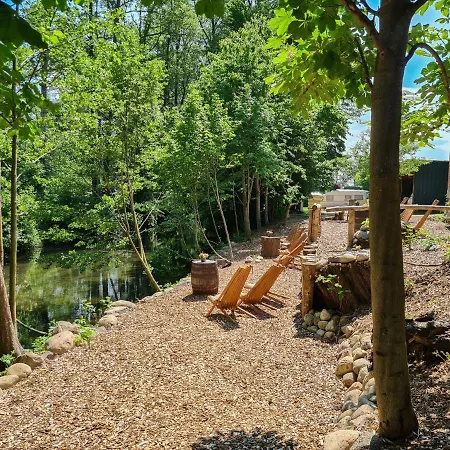 Stellplatz Naturplatz Kamp alanı Belau